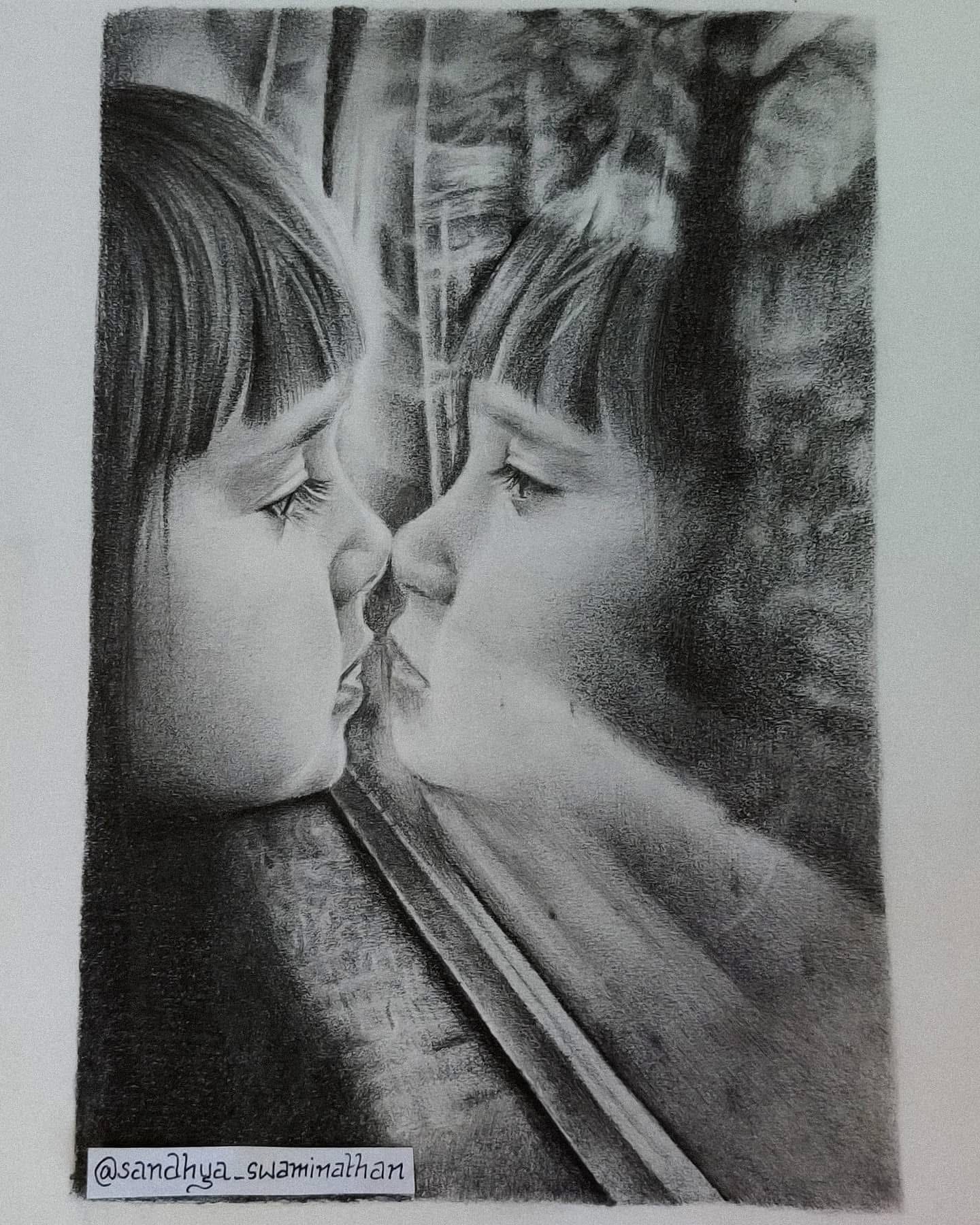 Hyper-realistic pencil detail by Sandhya